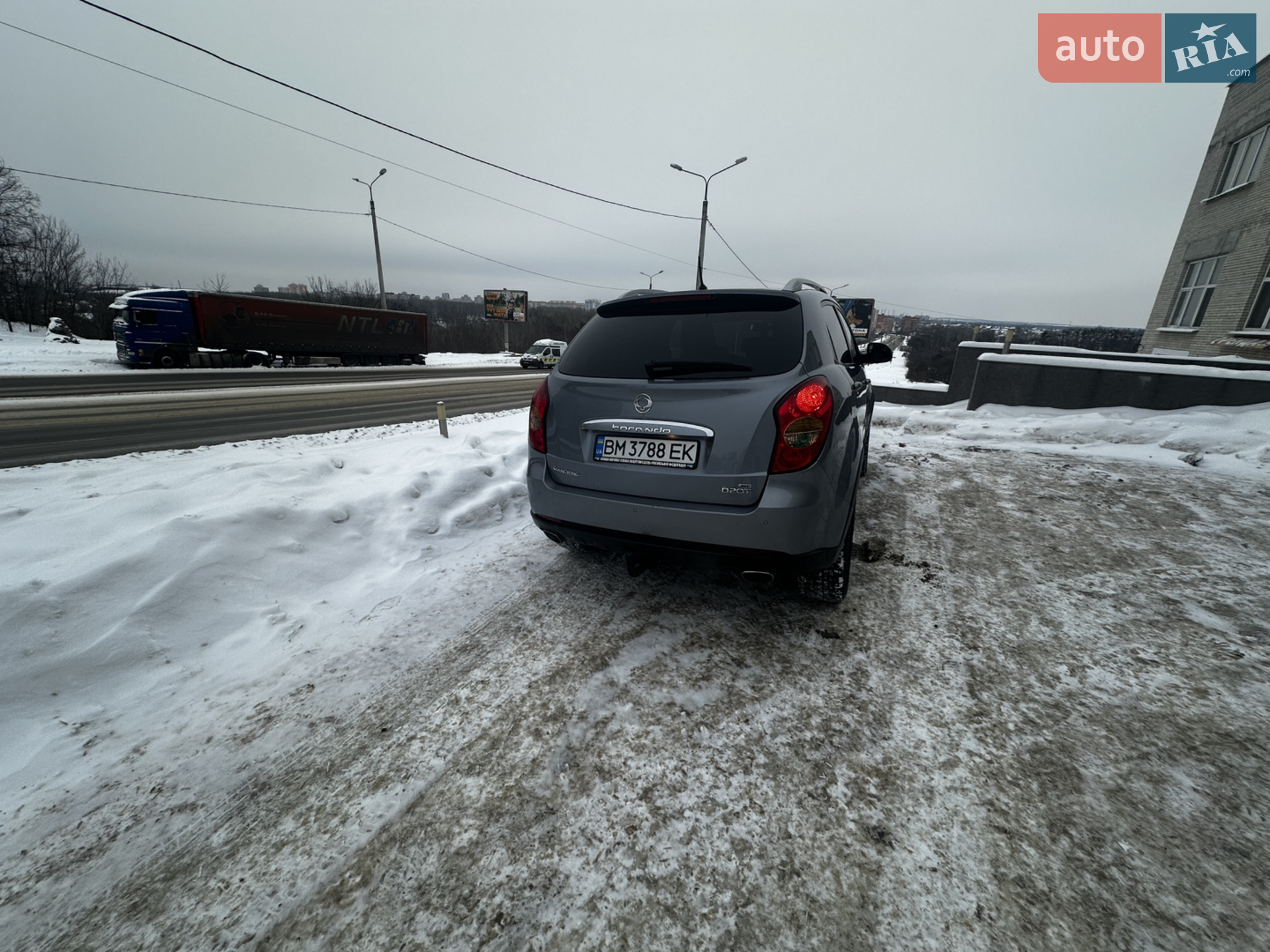 2011 SsangYong Korando - мініатюра 4