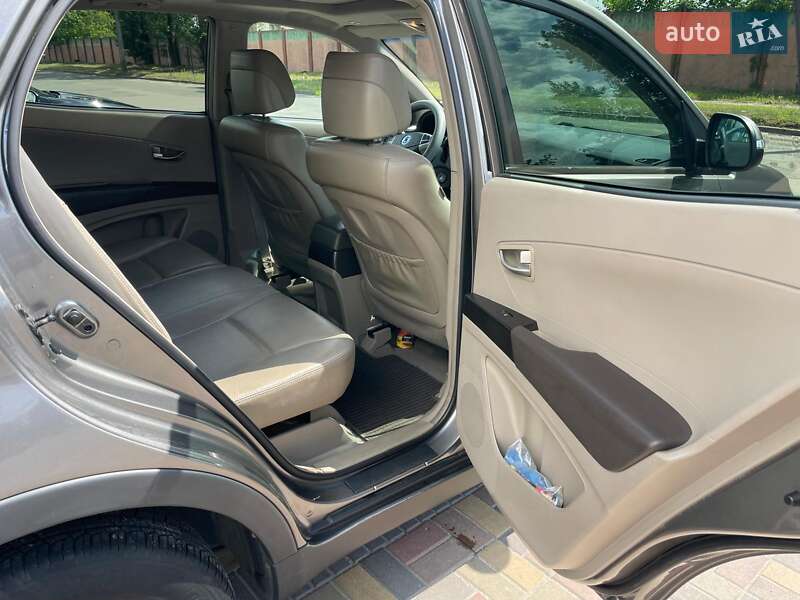 Внедорожник / Кроссовер SsangYong Korando 2012 в Киеве