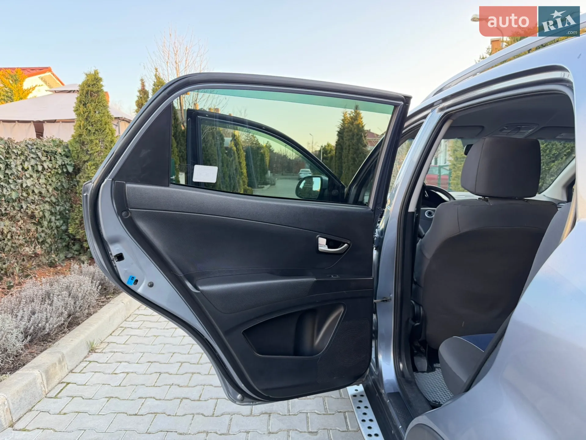 2011 SsangYong Korando - мініатюра 25