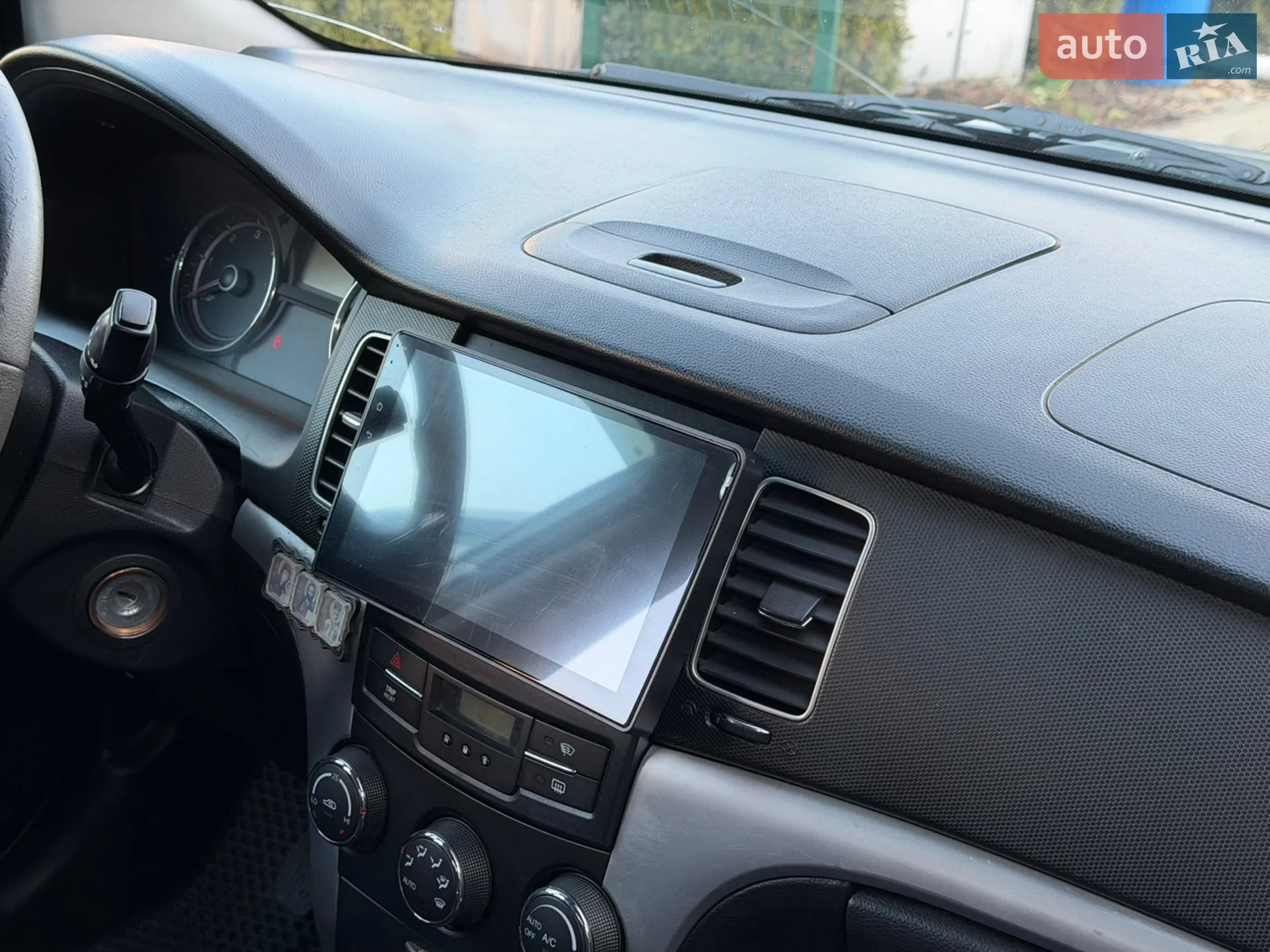 2011 SsangYong Korando - мініатюра 35