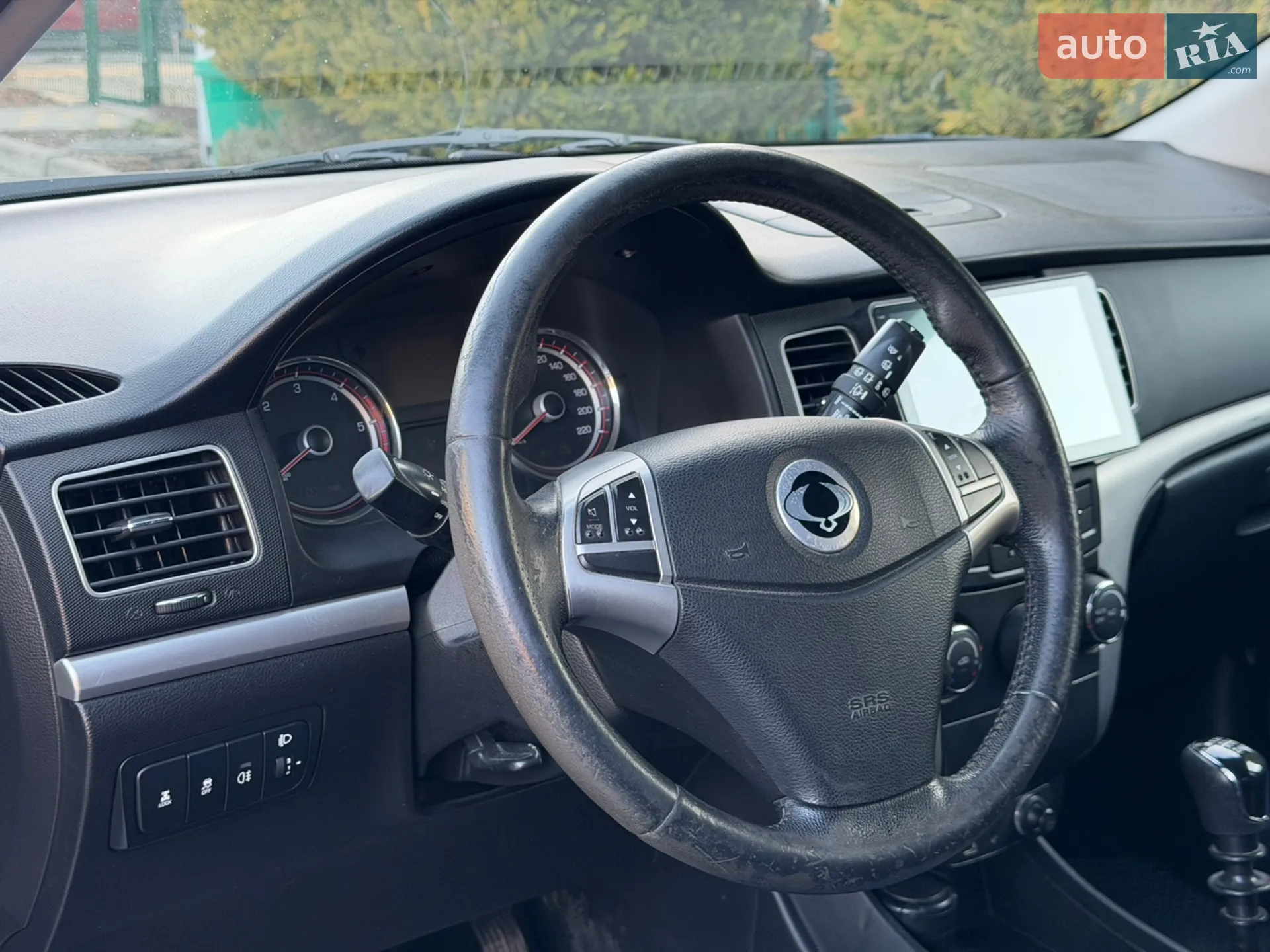 2011 SsangYong Korando - мініатюра 39