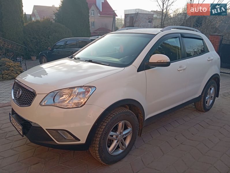 Внедорожник / Кроссовер SsangYong Korando 2011 в Хмельницком