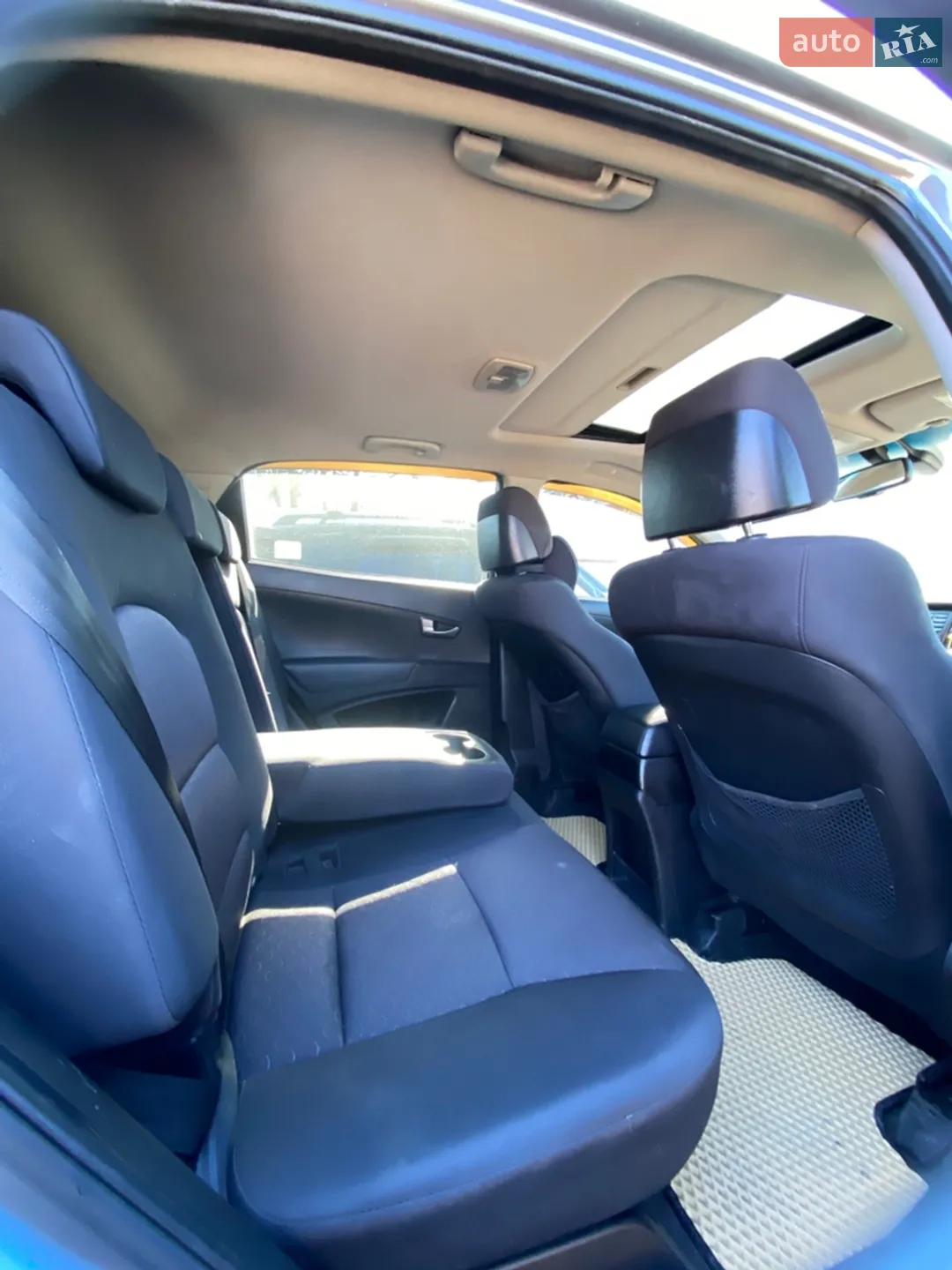 2011 SsangYong Korando - мініатюра 10