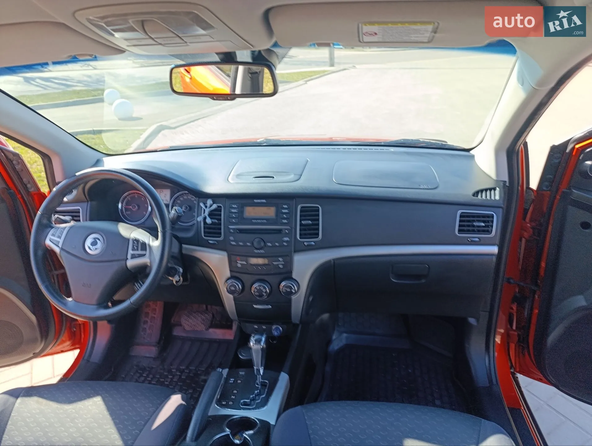 2012 SsangYong Korando - мініатюра 3