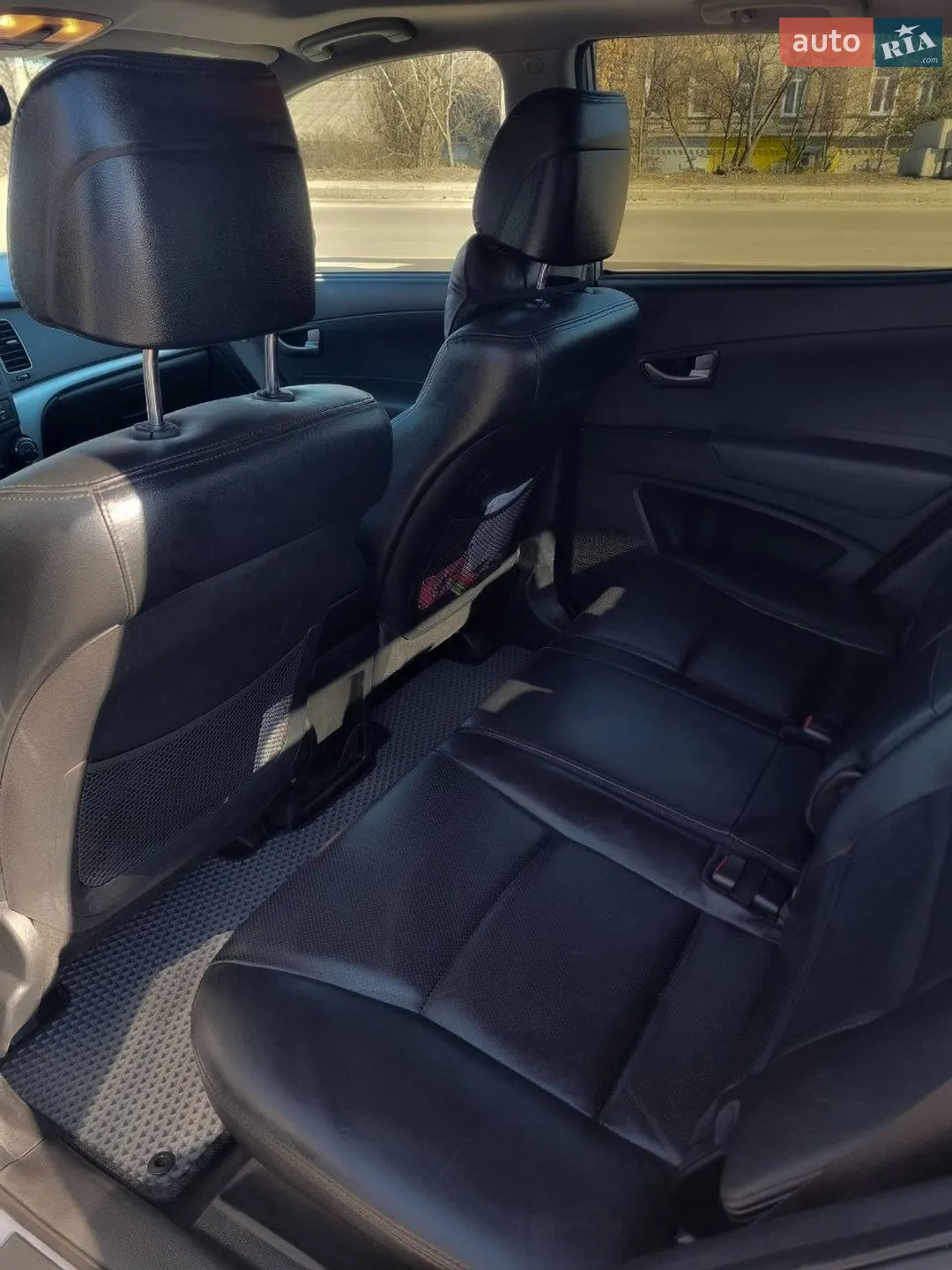 2011 SsangYong Korando - мініатюра 21