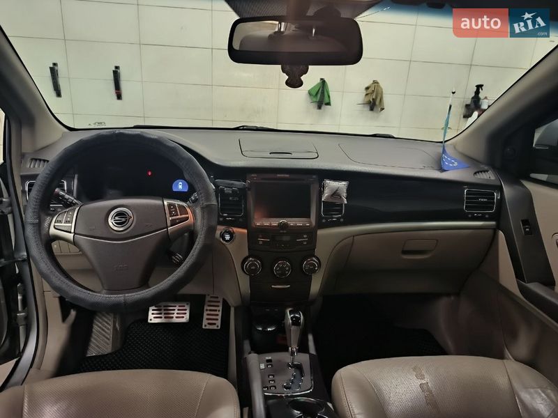 Внедорожник / Кроссовер SsangYong Korando 2011 в Ирпене