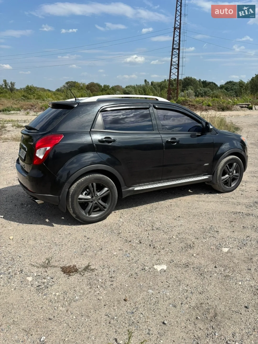 2014 SsangYong Korando - мініатюра 10