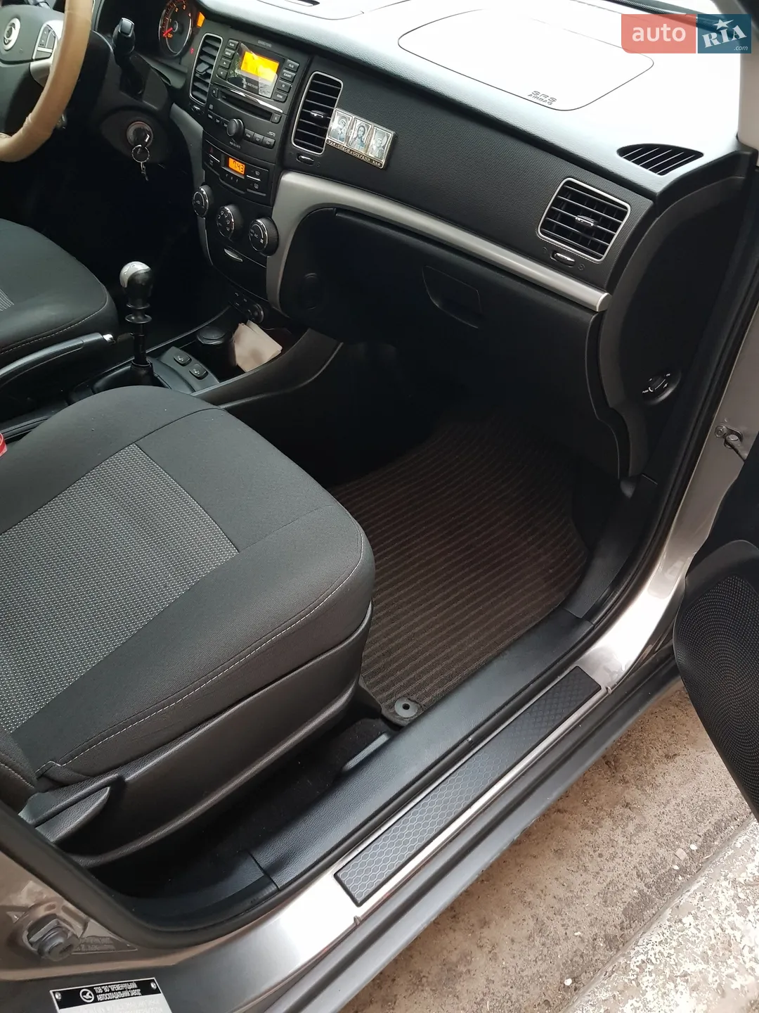 2012 SsangYong Korando - мініатюра 7