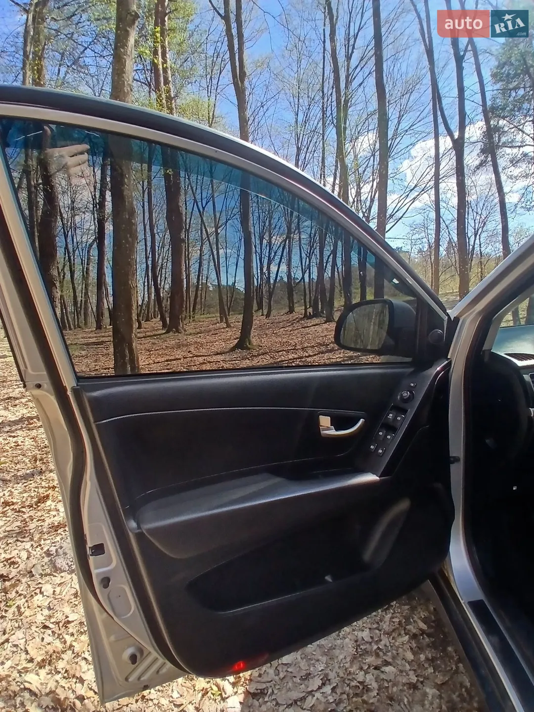 2011 SsangYong Korando - мініатюра 16