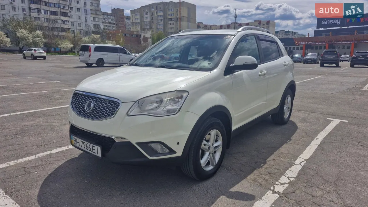 2013 SsangYong Korando - мініатюра 20
