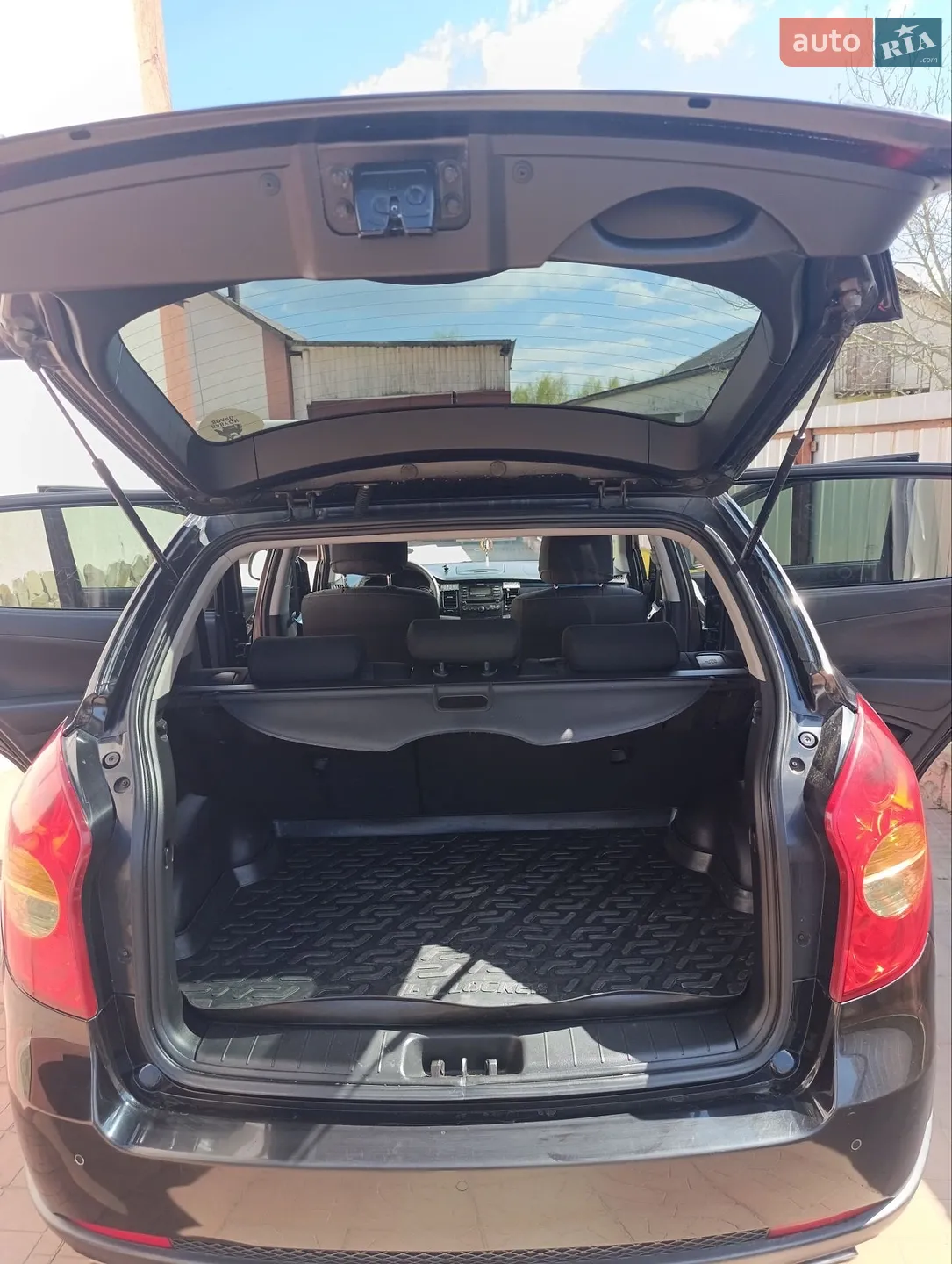 2013 SsangYong Korando - мініатюра 14