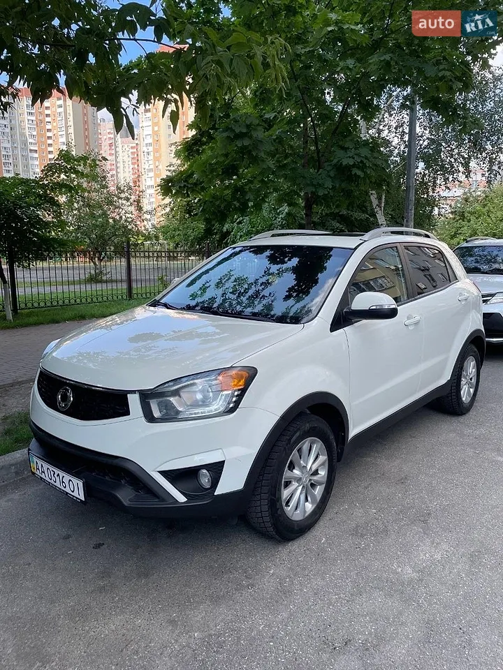 2014 SsangYong Korando - мініатюра 16