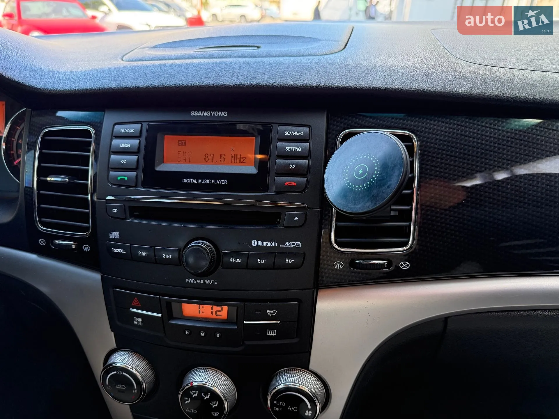 2012 SsangYong Korando - мініатюра 24