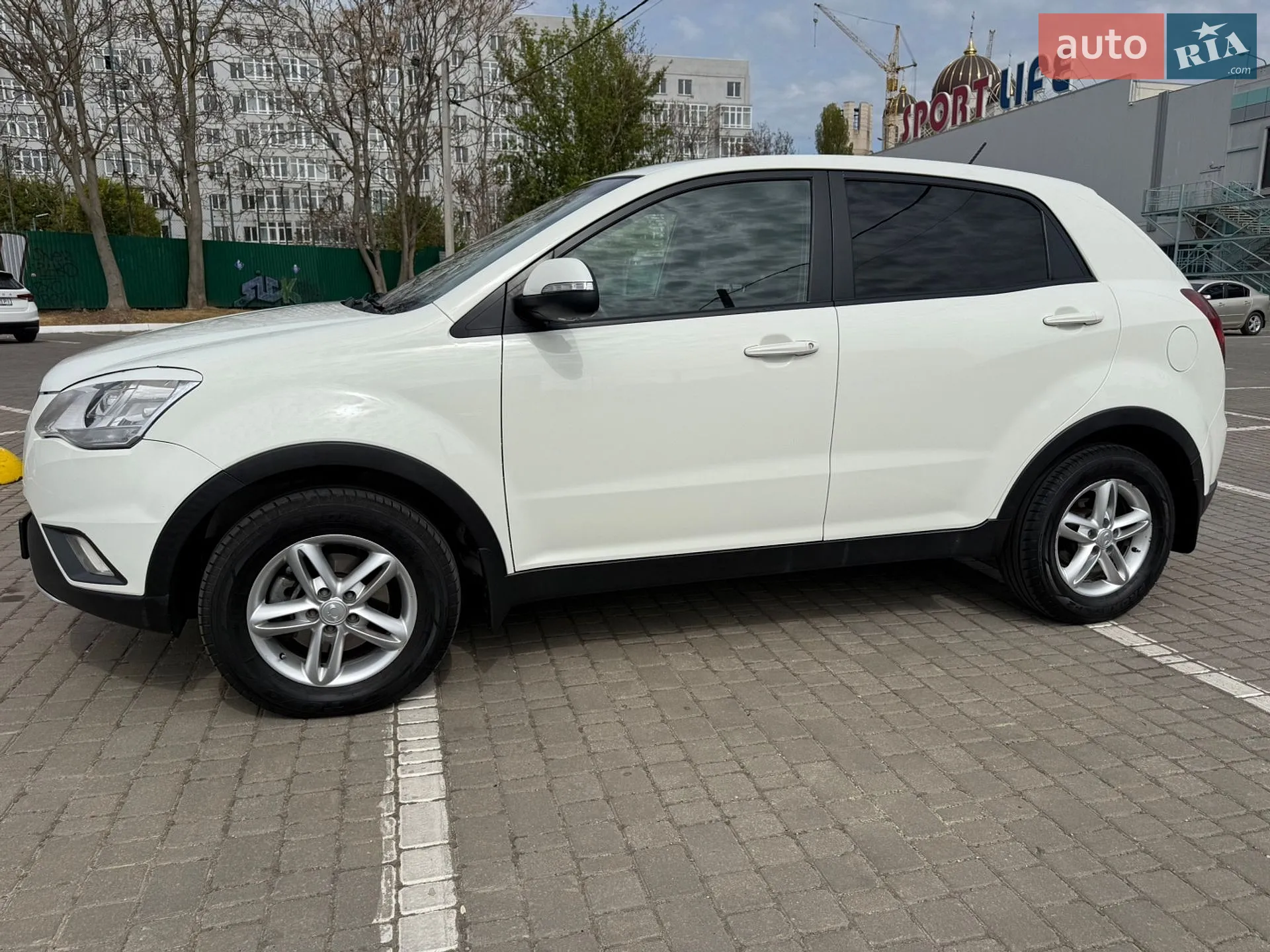 2012 SsangYong Korando - мініатюра 12