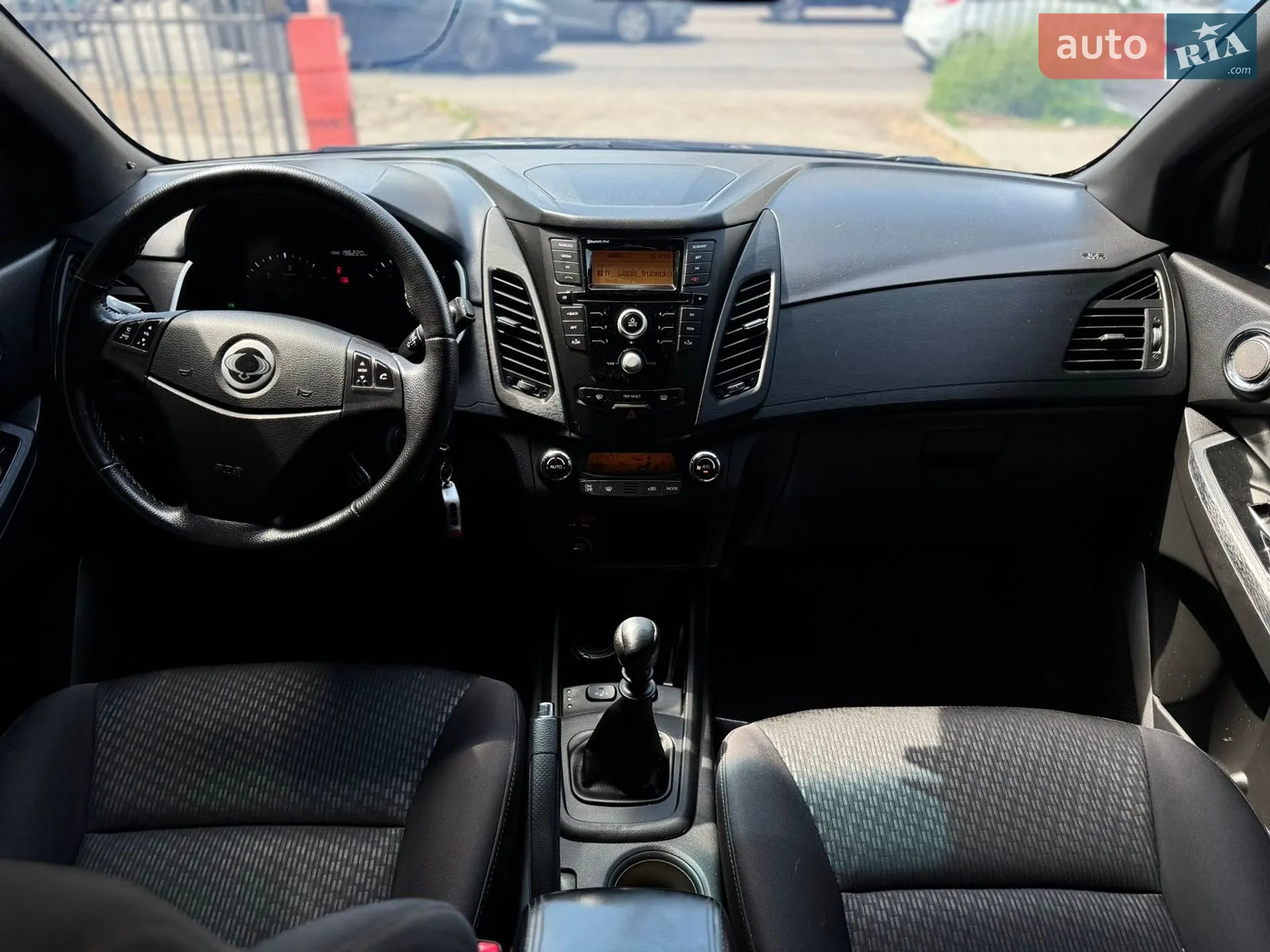 2014 SsangYong Korando - мініатюра 18