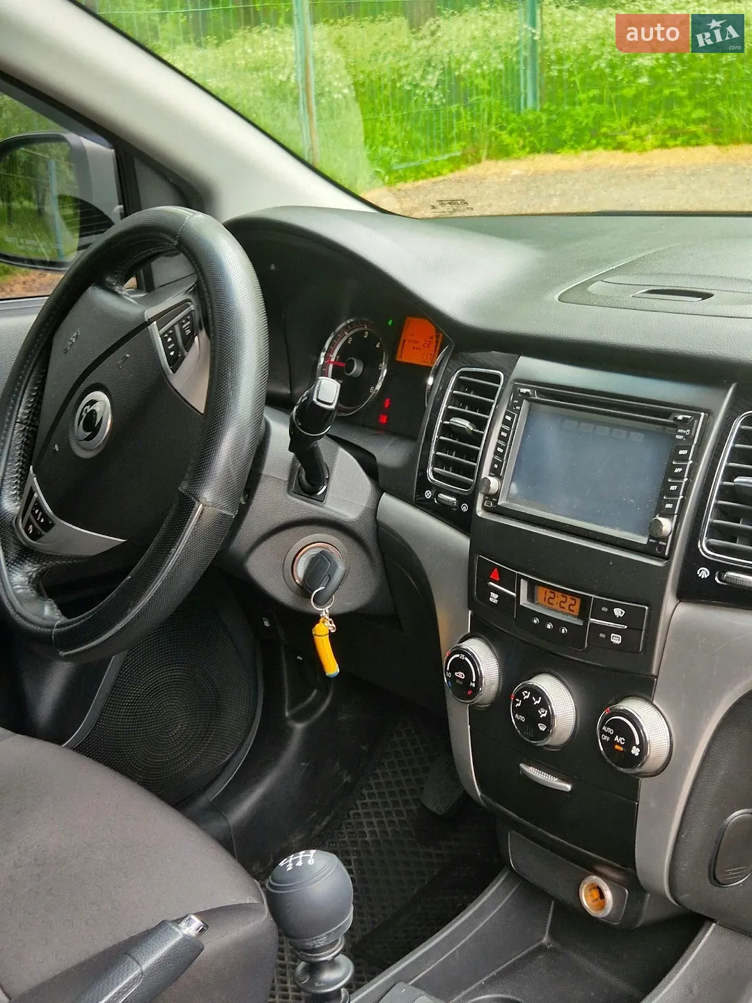 2013 SsangYong Korando - мініатюра 8