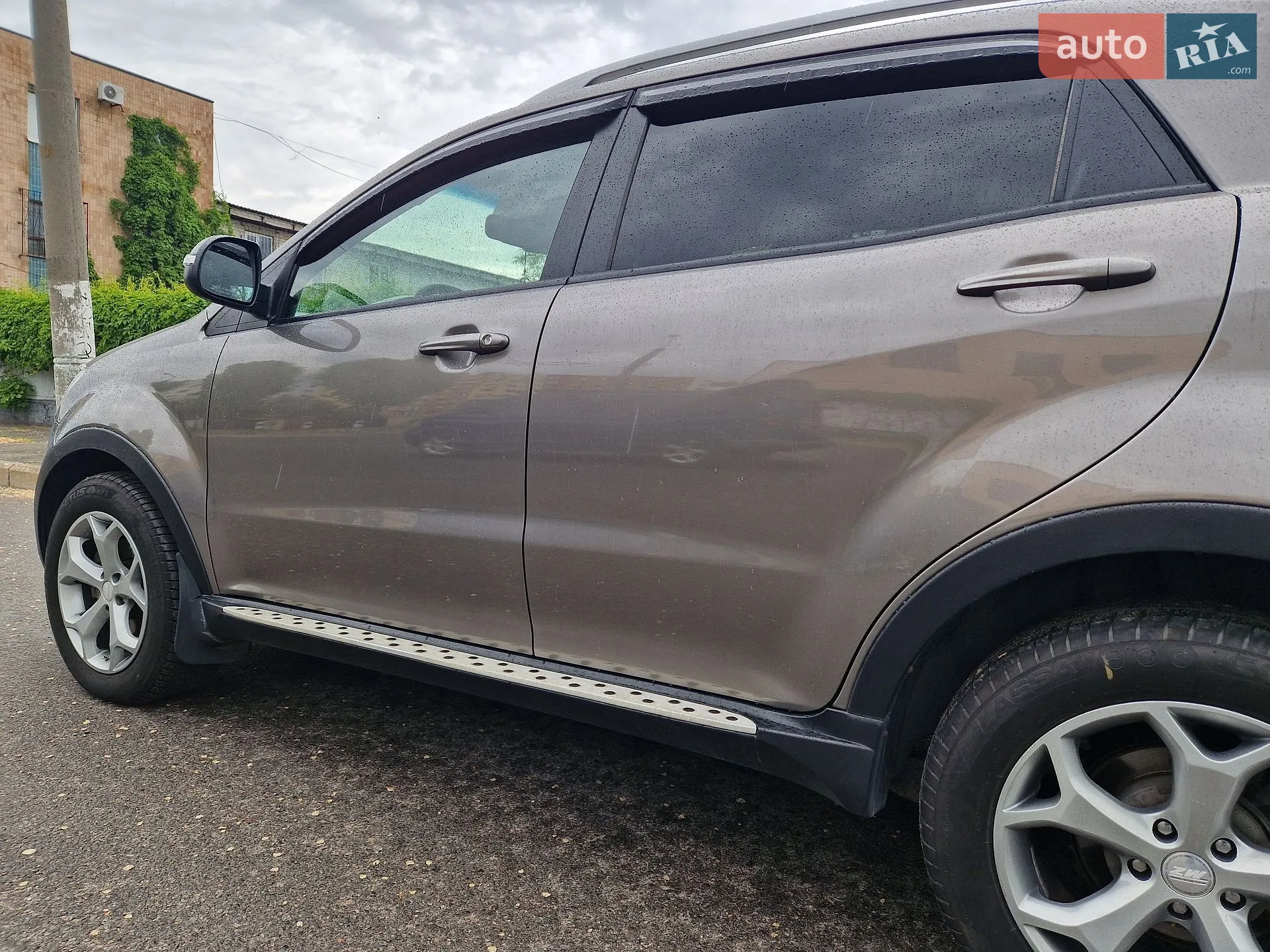 2011 SsangYong Korando - мініатюра 2