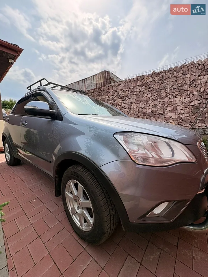 2012 SsangYong Korando - мініатюра 29