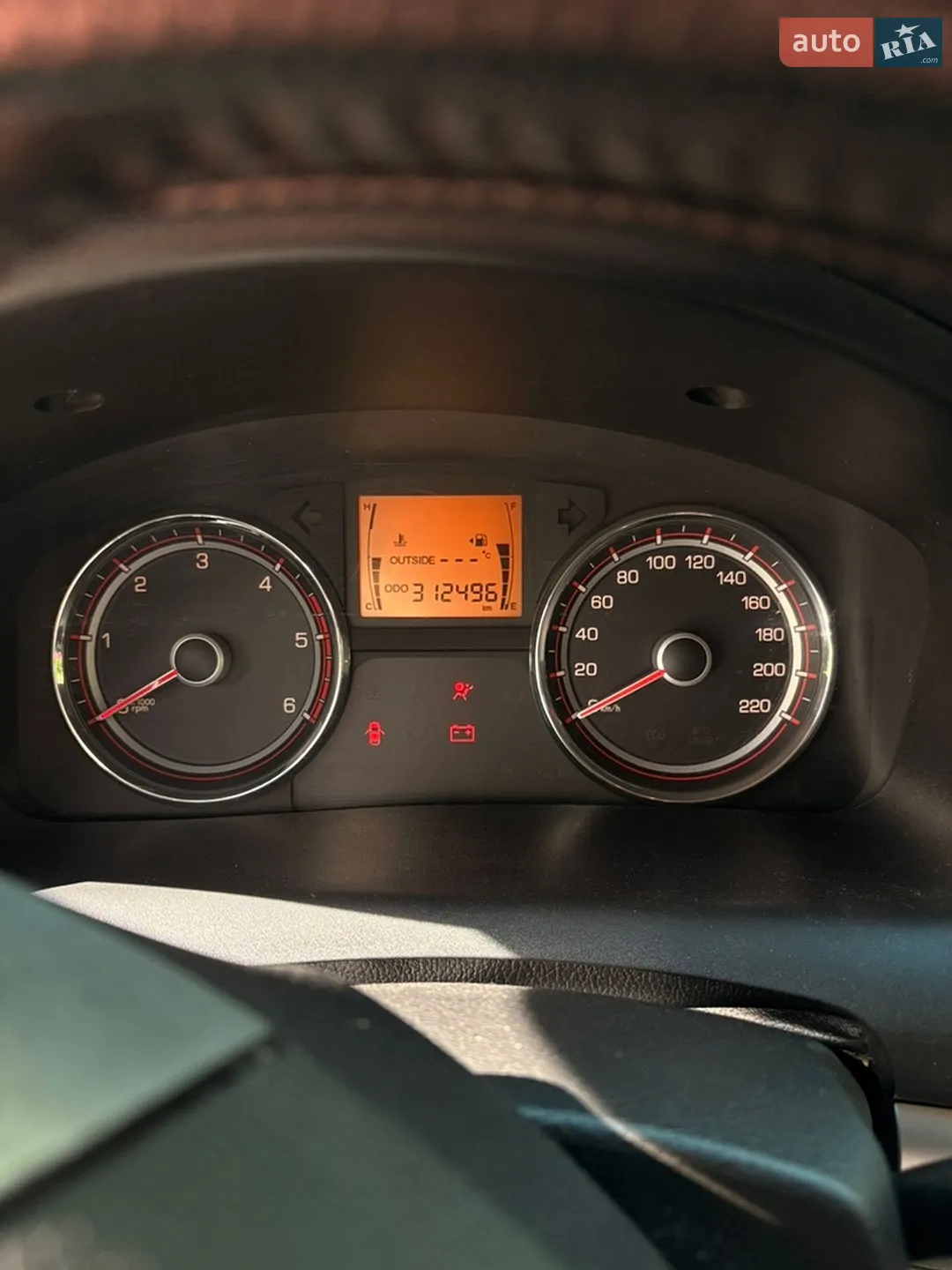 2012 SsangYong Korando - мініатюра 11