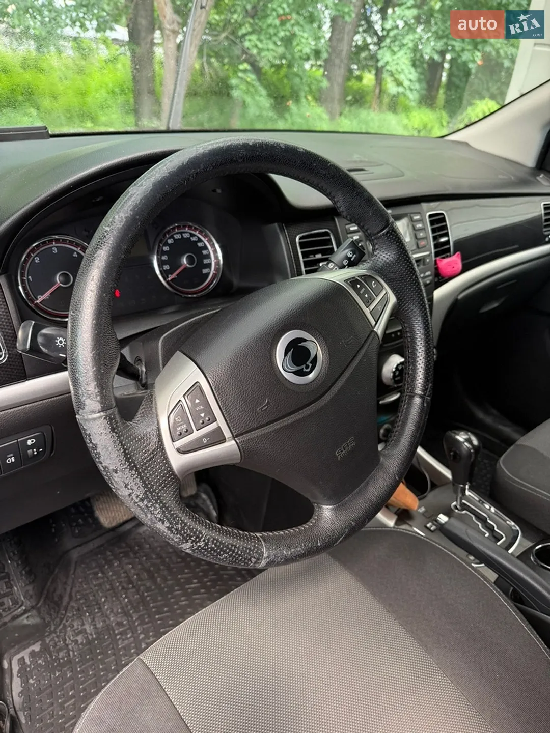 2012 SsangYong Korando - мініатюра 15