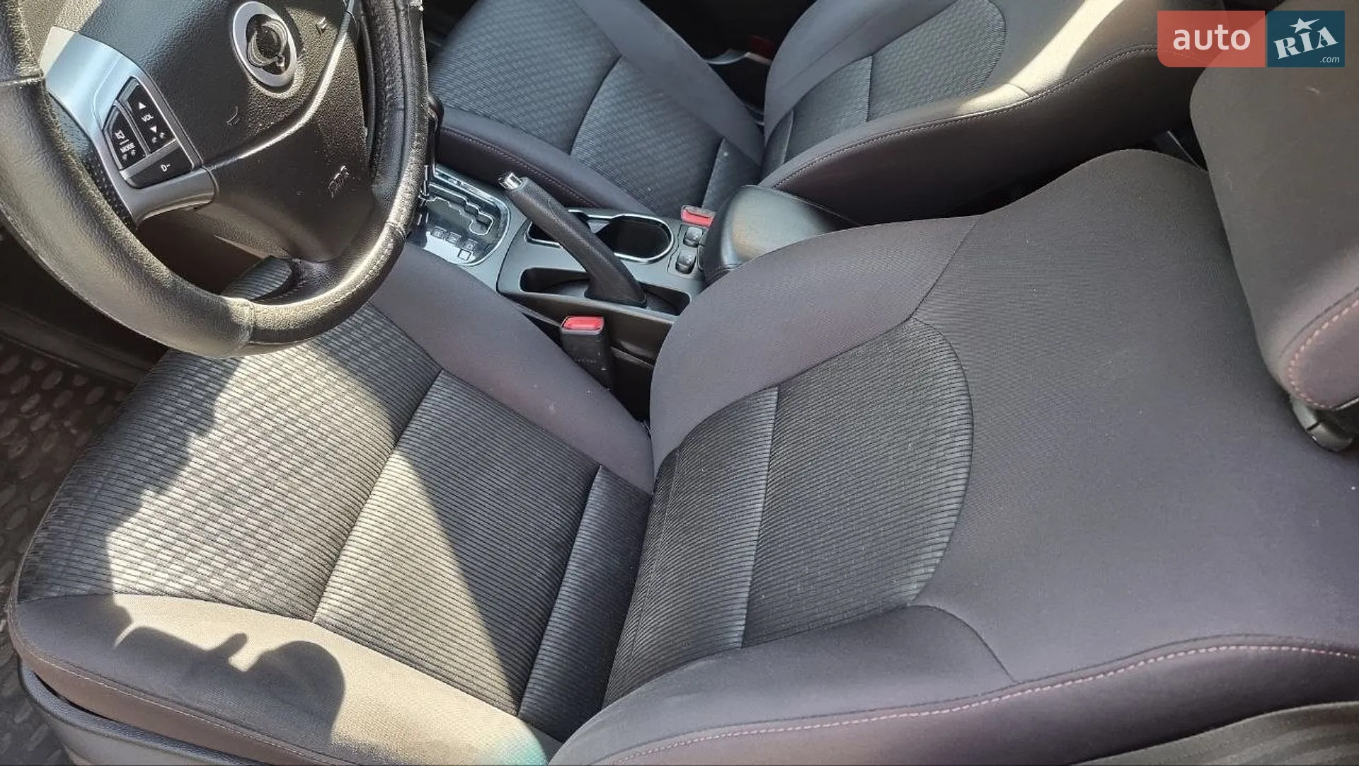 2014 SsangYong Korando - мініатюра 13