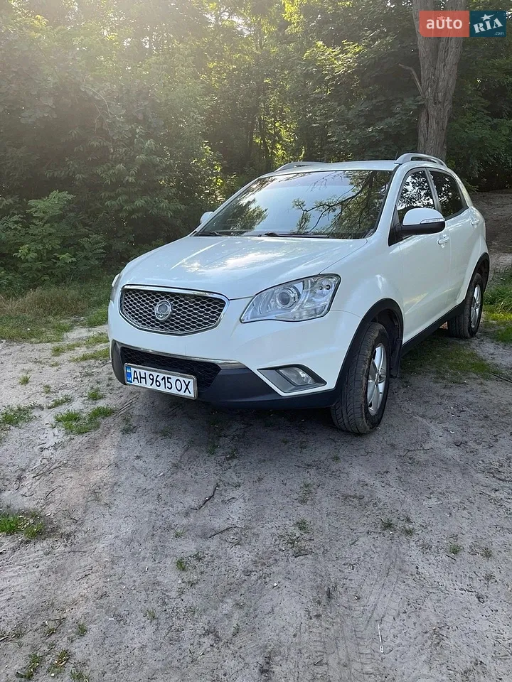 2012 SsangYong Korando - мініатюра 33