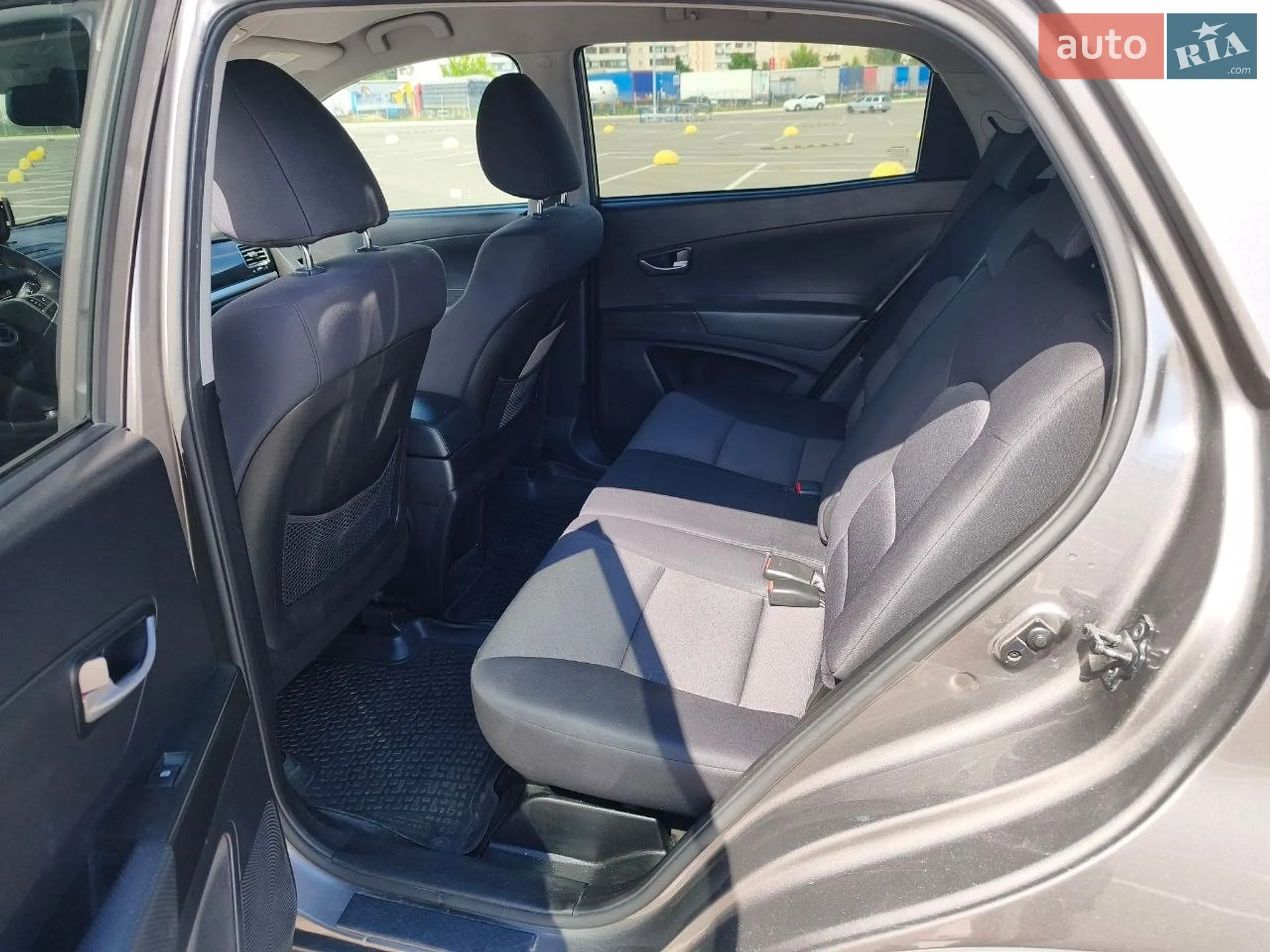 2012 SsangYong Korando - мініатюра 10
