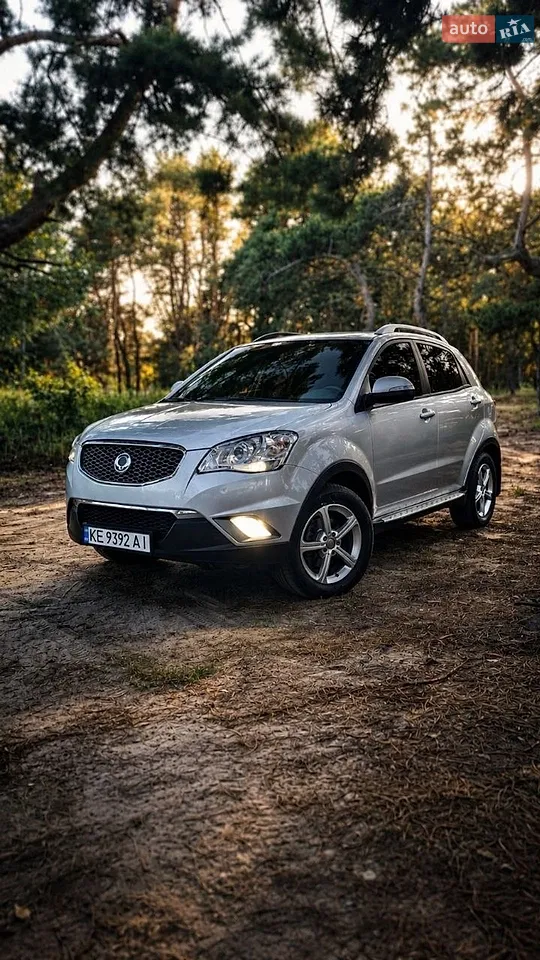 2011 SsangYong Korando - мініатюра 23