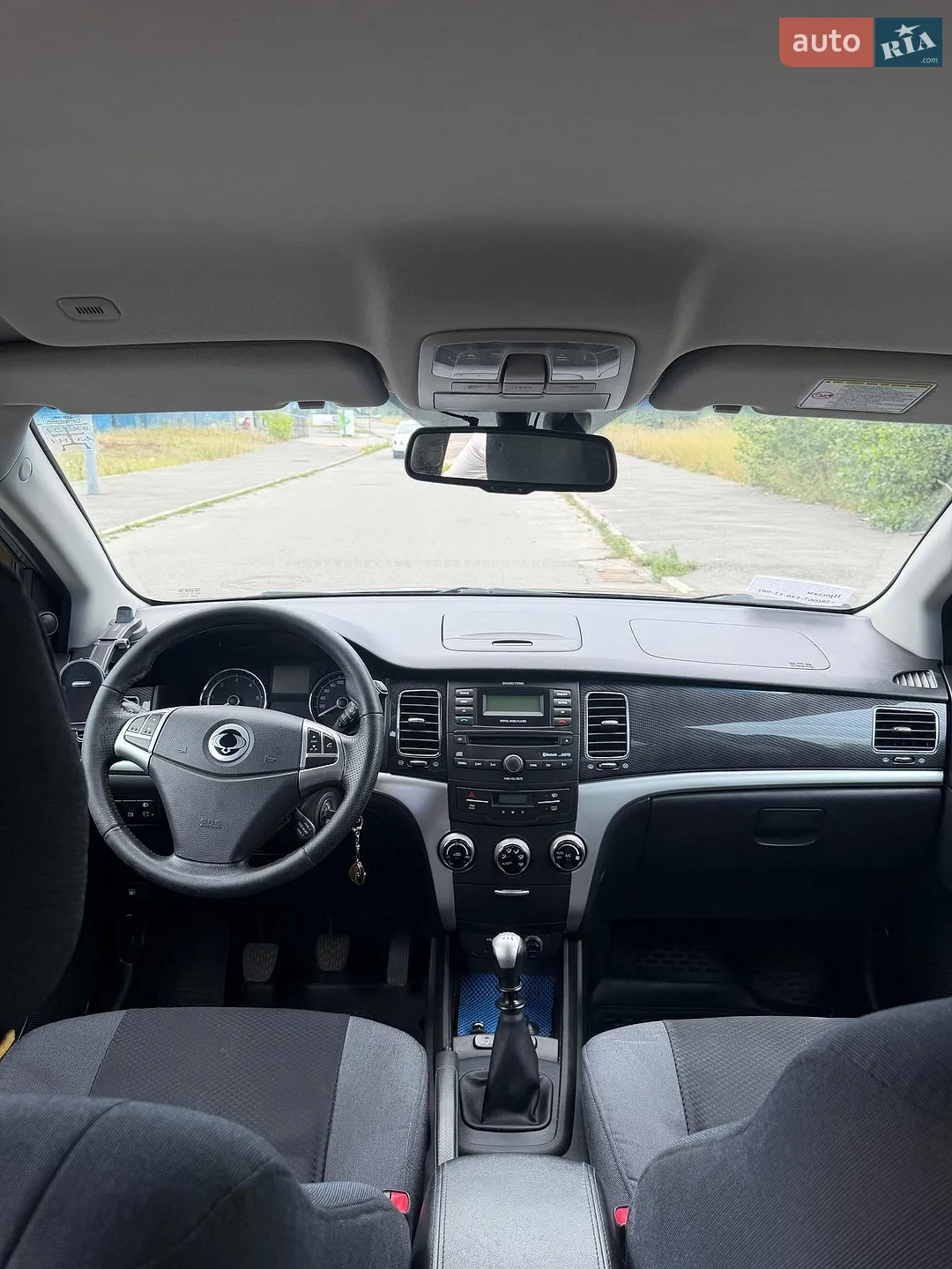 2012 SsangYong Korando - мініатюра 12