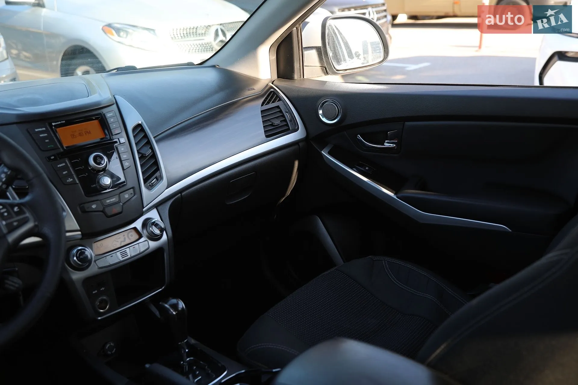 2014 SsangYong Korando - мініатюра 16