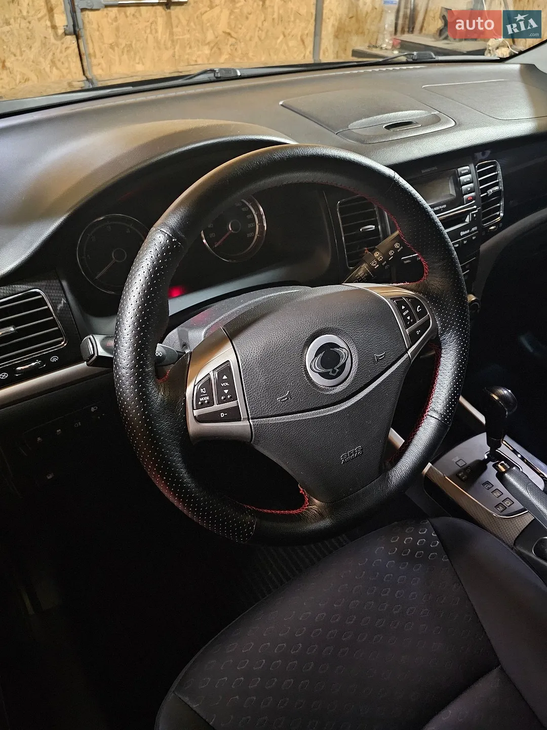 2012 SsangYong Korando - мініатюра 13