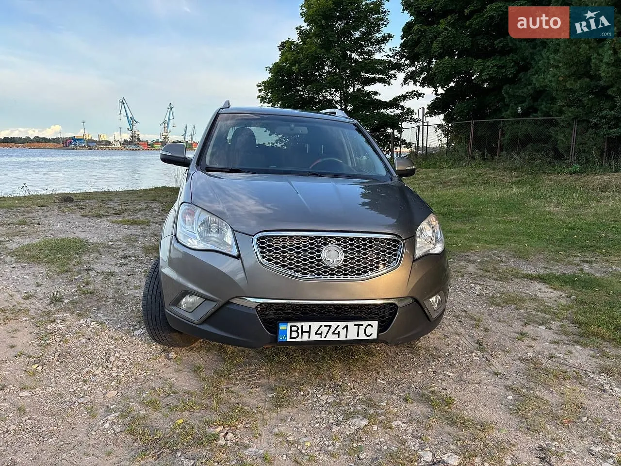 2012 SsangYong Korando - мініатюра 10