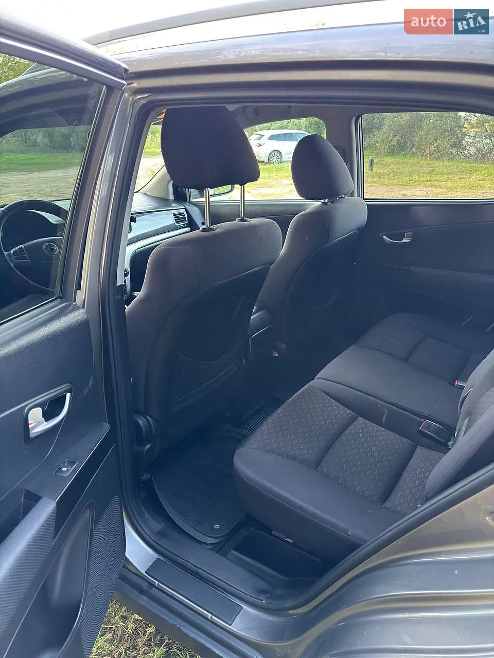 2012 SsangYong Korando - мініатюра 35