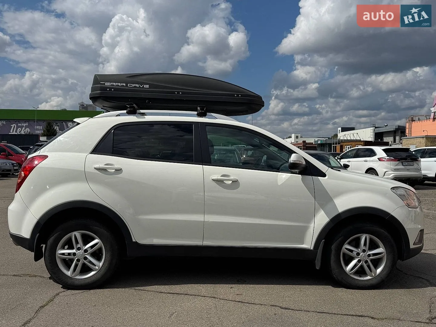 2011 SsangYong Korando - мініатюра 4