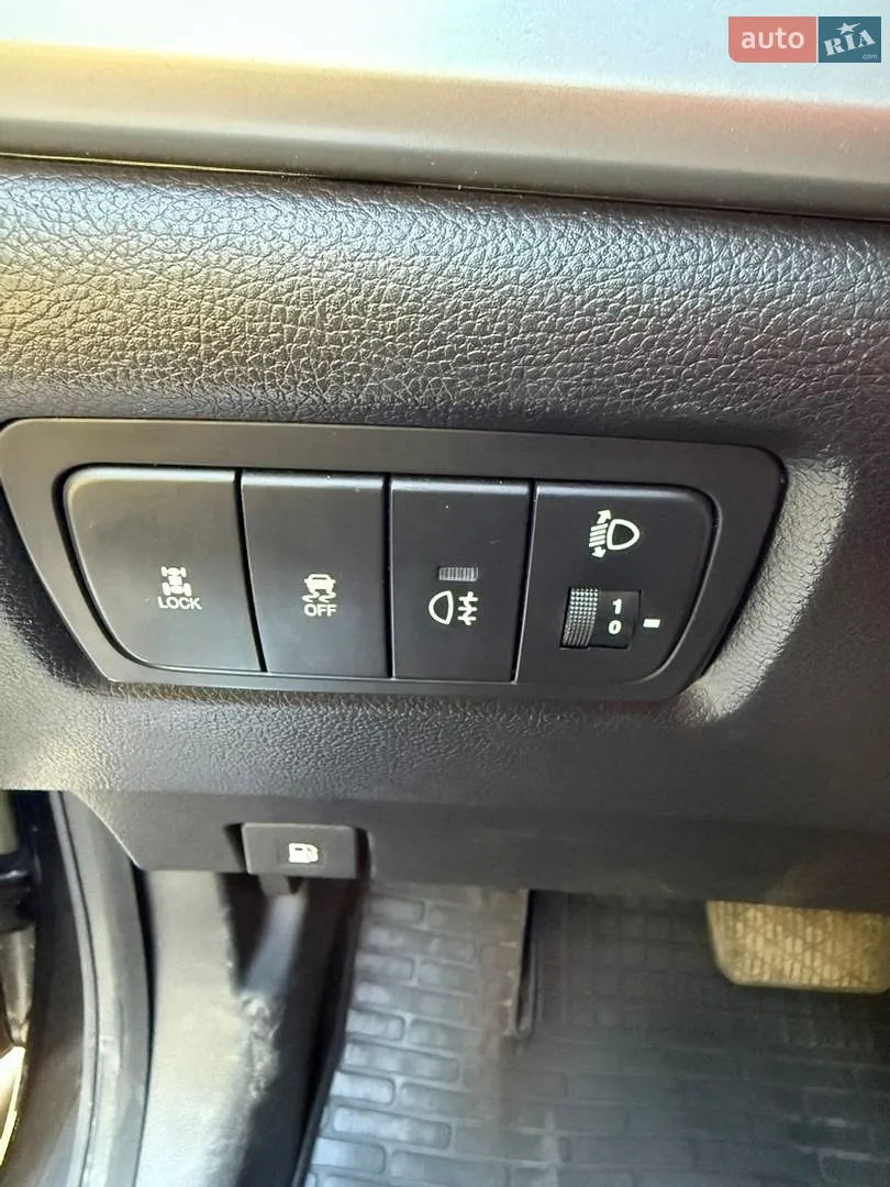 2014 SsangYong Korando - мініатюра 17