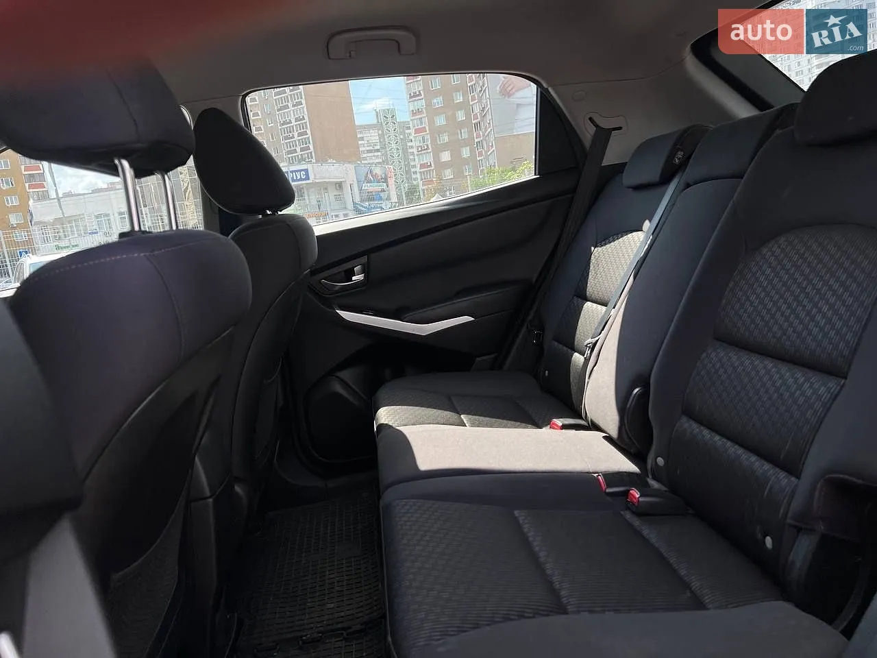 2014 SsangYong Korando - мініатюра 10