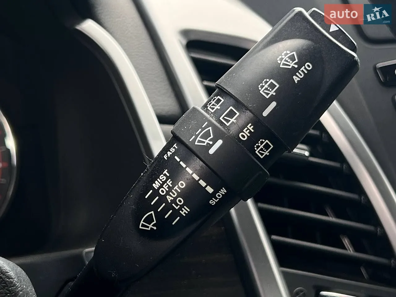2014 SsangYong Korando - мініатюра 21