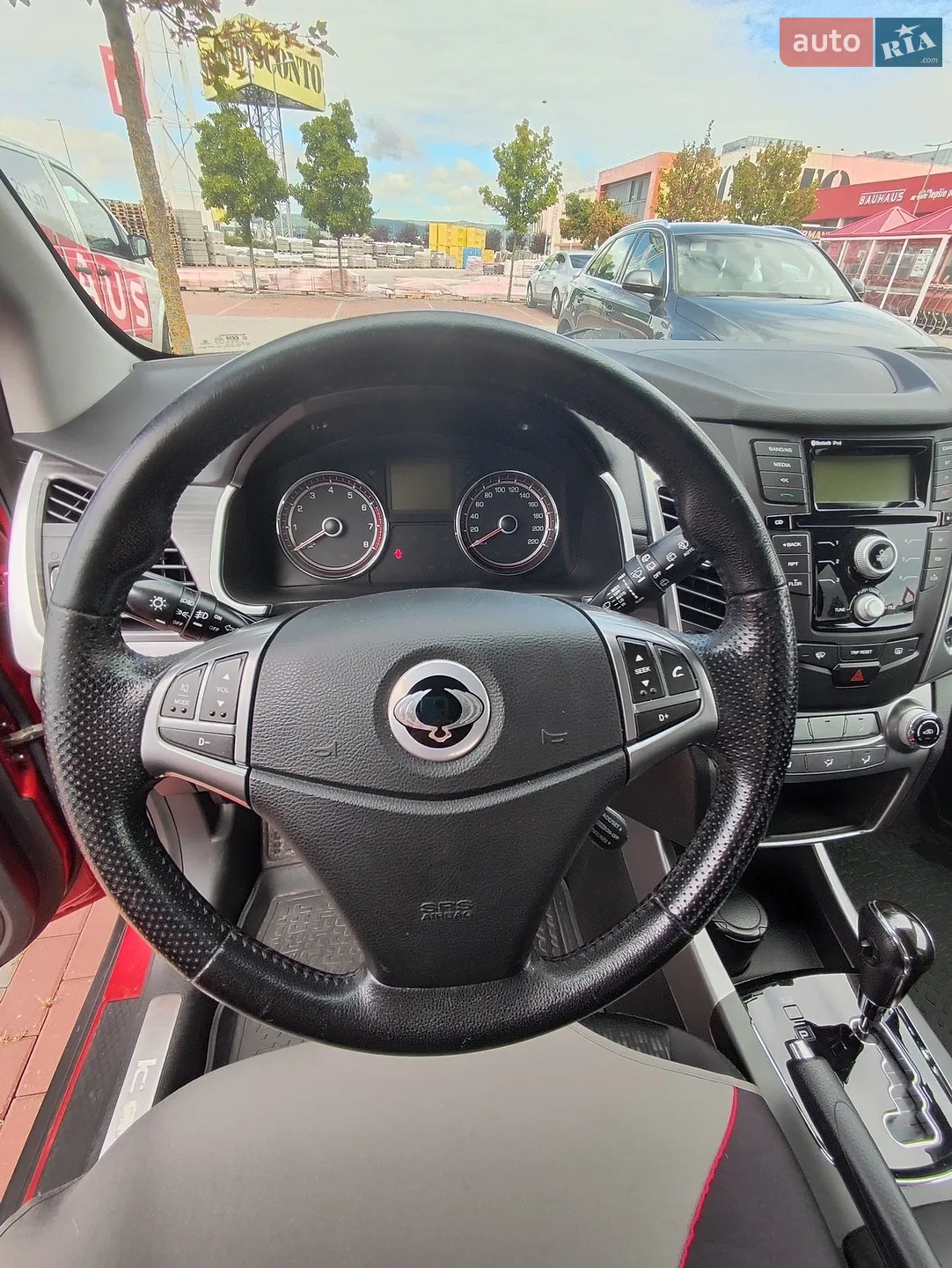 2013 SsangYong Korando - мініатюра 13