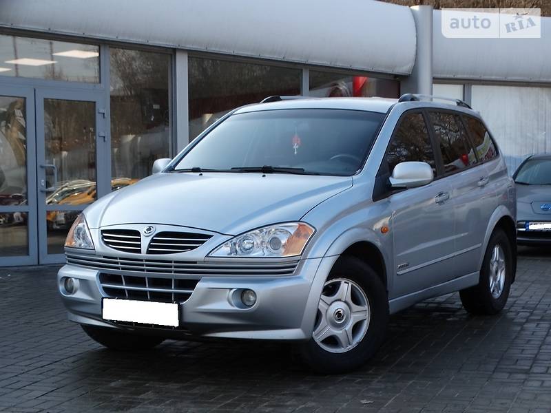 Позашляховик / Кросовер SsangYong Kyron 2006 в 