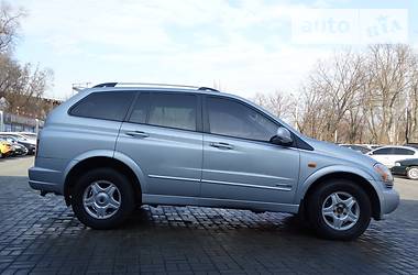 Позашляховик / Кросовер SsangYong Kyron 2006 в 