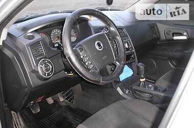 Позашляховик / Кросовер SsangYong Kyron 2010 в 