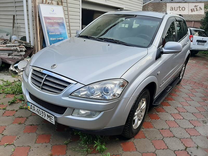 Позашляховик / Кросовер SsangYong Kyron 2012 в Києві