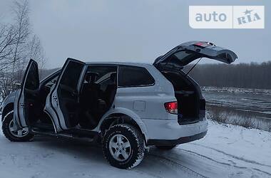 Позашляховик / Кросовер SsangYong Kyron 2010 в 