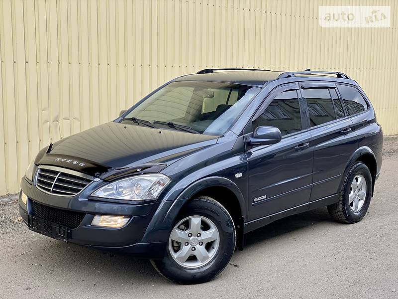 Внедорожник / Кроссовер SsangYong Kyron 2013 в 