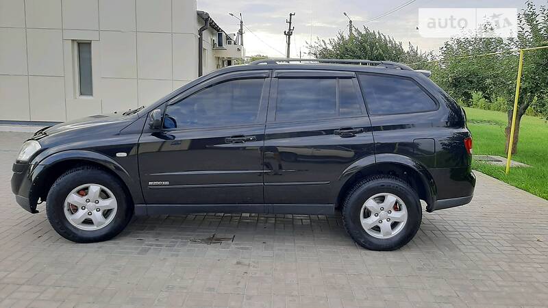 Внедорожник / Кроссовер SsangYong Kyron 2010 в Днепре