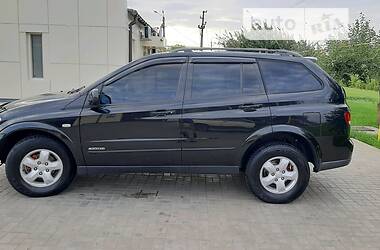 Внедорожник / Кроссовер SsangYong Kyron 2010 в 