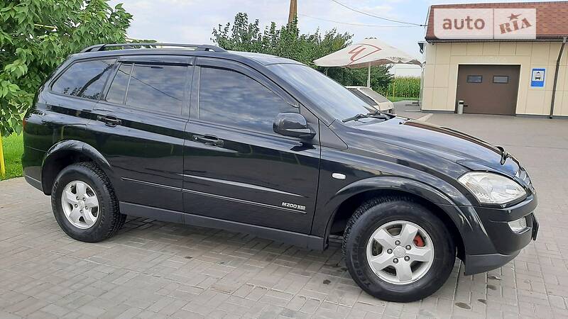 Внедорожник / Кроссовер SsangYong Kyron 2010 в Днепре