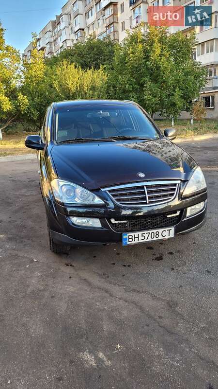 Внедорожник / Кроссовер SsangYong Kyron 2010 в 