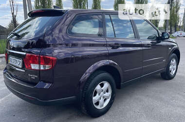 Внедорожник / Кроссовер SsangYong Kyron 2010 в 