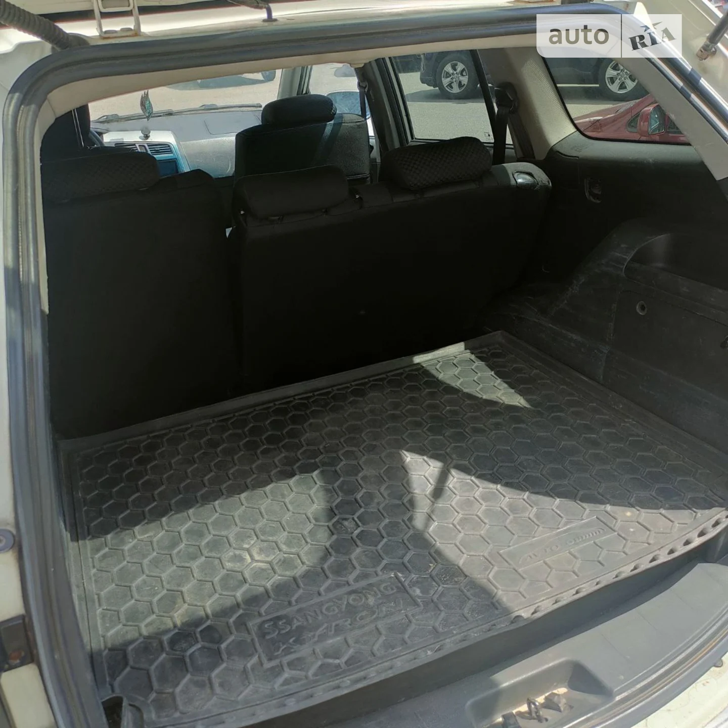 2011 SsangYong Kyron - мініатюра 5